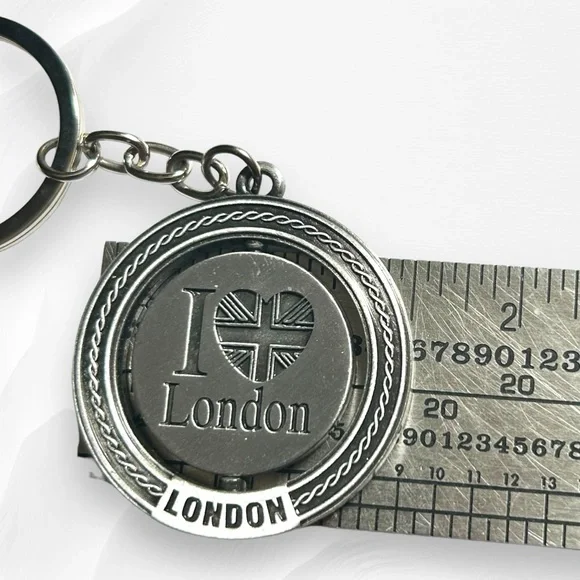 London Rotating Keyring England Travel U.K. Essential - Picture 3 of 3